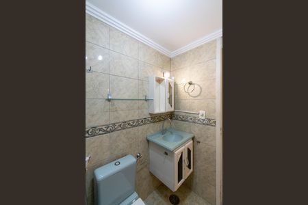 Apartamento à venda com 60m², 2 quartos e 1 vaga Apartamento à venda com 60m², 2 quartos e 1 vagaBanheiro Social