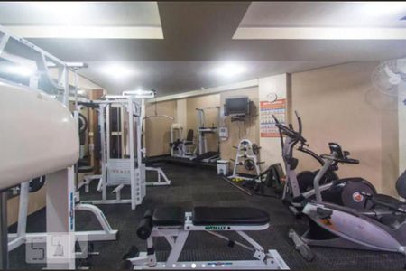 Apartamento à venda com 60m², 2 quartos e 1 vaga Apartamento à venda com 60m², 2 quartos e 1 vagaÁrea comum - Academia