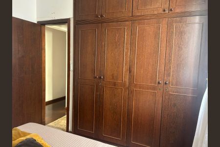 Apartamento para alugar com 170m², 4 quartos e 2 vagasQuarto 2