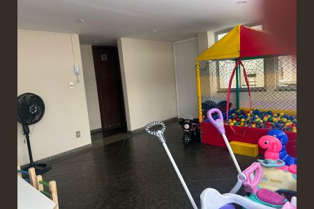 Apartamento para alugar com 170m², 4 quartos e 2 vagasÁrea comum