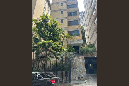 Apartamento para alugar com 170m², 4 quartos e 2 vagasFachada