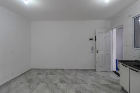 Sala/Cozinha de apartamento para alugar com 1 quarto, 34m² em Vila Lucia, São Paulo