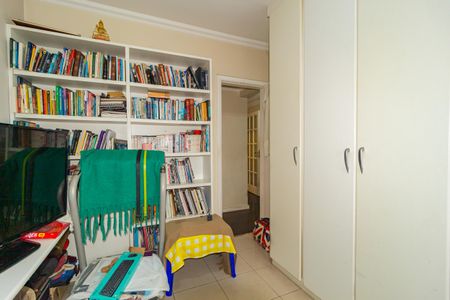 Apartamento à venda com 140m², 3 quartos e 2 vagasQuarto 2