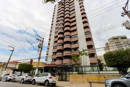 Apartamento à venda com 140m², 3 quartos e 2 vagasFachada