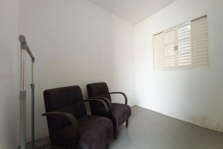 Casa à venda com 162m², 3 quartos e 4 vagasQuarto de Serviço