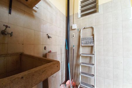 Casa à venda com 162m², 3 quartos e 4 vagasÁrea de Serviço