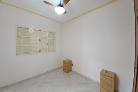 Casa à venda com 162m², 3 quartos e 4 vagasSuíte
