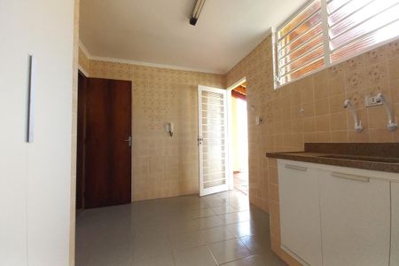 Casa à venda com 162m², 3 quartos e 4 vagasCozinha
