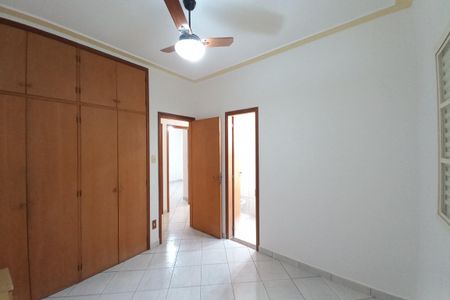 Casa à venda com 162m², 3 quartos e 4 vagasSuíte