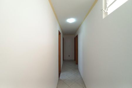 Casa à venda com 162m², 3 quartos e 4 vagasCorredor