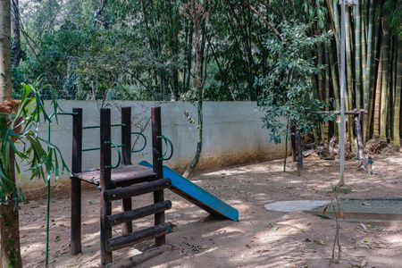 Apartamento à venda com 91m², 2 quartos e 2 vagas Apartamento à venda com 91m², 2 quartos e 2 vagasÁrea comum - Playground