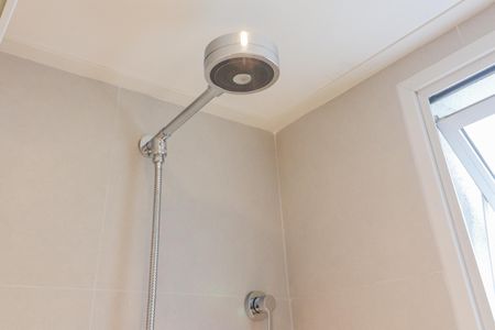 Apartamento à venda com 91m², 2 quartos e 2 vagas Apartamento à venda com 91m², 2 quartos e 2 vagasBanheiro Social