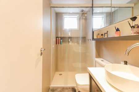 Apartamento à venda com 91m², 2 quartos e 2 vagas Apartamento à venda com 91m², 2 quartos e 2 vagasBanheiro da Suíte