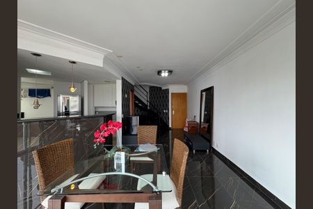 Apartamento para alugar com 130m², 1 quarto e 2 vagas Apartamento para alugar com 130m², 1 quarto e 2 vagasSala de Jantar