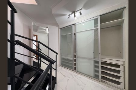 Apartamento para alugar com 130m², 1 quarto e 2 vagas Apartamento para alugar com 130m², 1 quarto e 2 vagasCorredor