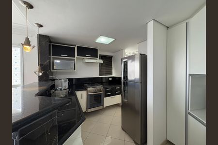 Apartamento para alugar com 130m², 1 quarto e 2 vagas Apartamento para alugar com 130m², 1 quarto e 2 vagasCozinha