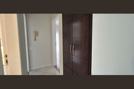 Apartamento para alugar com 132m², 4 quartos e 2 vagas Apartamento para alugar com 132m², 4 quartos e 2 vagasCorredor Quartos