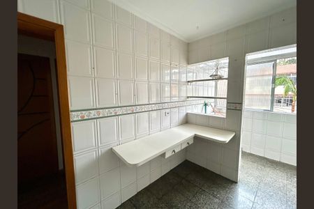 Apartamento para alugar com 56m², 2 quartos e 1 vagaCozinha