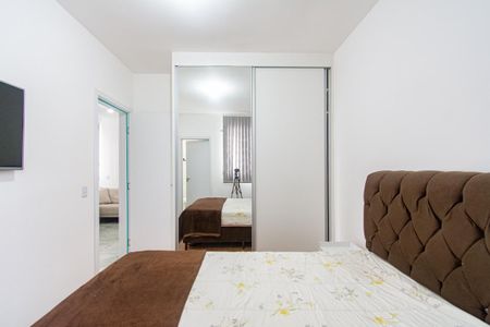 Apartamento à venda com 56m², 2 quartos e 2 vagasSuíte
