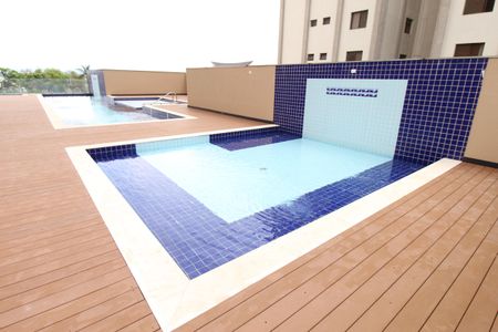 Apartamento para alugar com 74m², 2 quartos e 2 vagasÁrea comum - Piscina