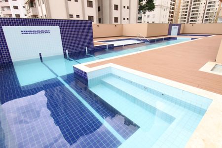 Apartamento para alugar com 74m², 2 quartos e 2 vagasÁrea comum - Piscina
