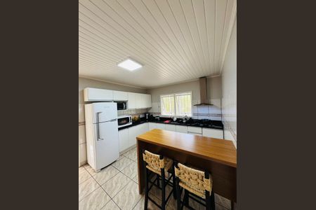 Cozinha de casa para alugar com 3 quartos, 117m² em Canudos, Novo Hamburgo