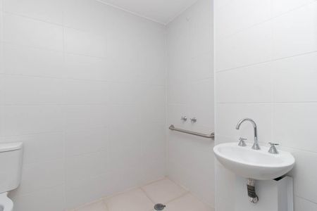 Banheiro de apartamento para alugar com 1 quarto, 26m² em Tucuruvi, São Paulo