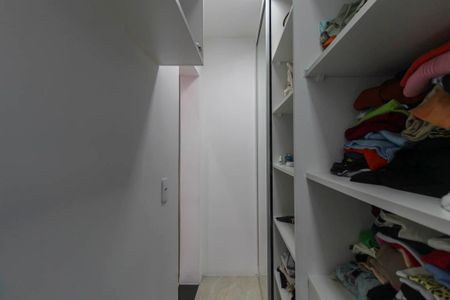Casa à venda com 250m², 4 quartos e 5 vagasCloset da suíte