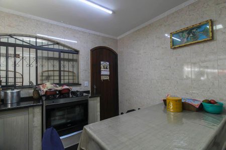 Casa à venda com 250m², 4 quartos e 5 vagasCozinha