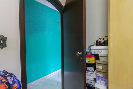 Casa à venda com 250m², 4 quartos e 5 vagasQuarto 2