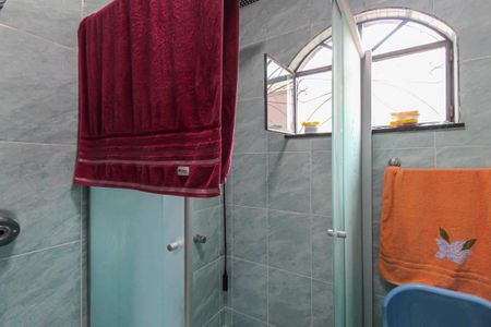 Casa à venda com 250m², 4 quartos e 5 vagasBanheiro da Suíte