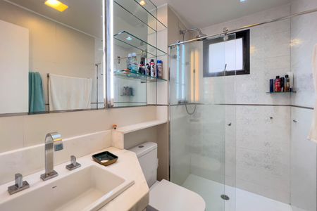 Apartamento à venda com 117m², 3 quartos e 2 vagas Apartamento à venda com 117m², 3 quartos e 2 vagasBanheiro Social