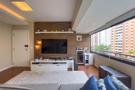 Apartamento à venda com 117m², 3 quartos e 2 vagas Apartamento à venda com 117m², 3 quartos e 2 vagasSala