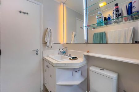 Apartamento à venda com 117m², 3 quartos e 2 vagas Apartamento à venda com 117m², 3 quartos e 2 vagasBanheiro Social
