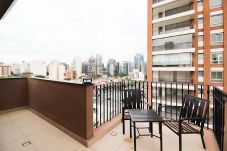 Apartamento para alugar com 94m², 1 quarto e 2 vagas Apartamento para alugar com 94m², 1 quarto e 2 vagasVaranda da Suíte