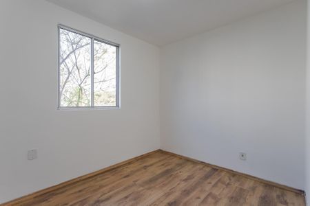 Quarto 2 de apartamento à venda com 2 quartos, 37m² em Rubem Berta, Porto Alegre