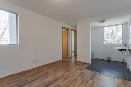 Sala de apartamento à venda com 2 quartos, 37m² em Rubem Berta, Porto Alegre