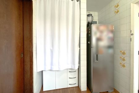 Apartamento à venda com 90m², 2 quartos e 1 vaga Apartamento à venda com 90m², 2 quartos e 1 vagaCozinha