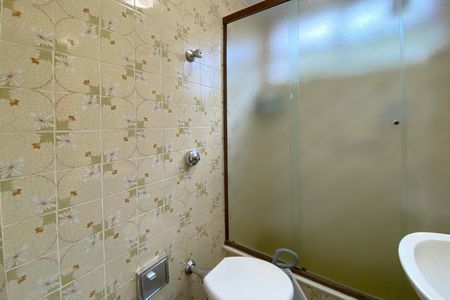 Apartamento à venda com 90m², 2 quartos e 1 vaga Apartamento à venda com 90m², 2 quartos e 1 vagaBanheiro