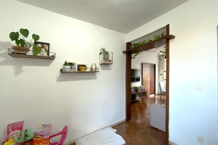 Apartamento à venda com 90m², 2 quartos e 1 vaga Apartamento à venda com 90m², 2 quartos e 1 vagaSala de Estar