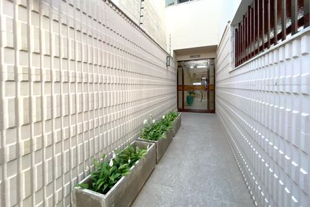 Apartamento à venda com 90m², 2 quartos e 1 vaga Apartamento à venda com 90m², 2 quartos e 1 vagaEntranda