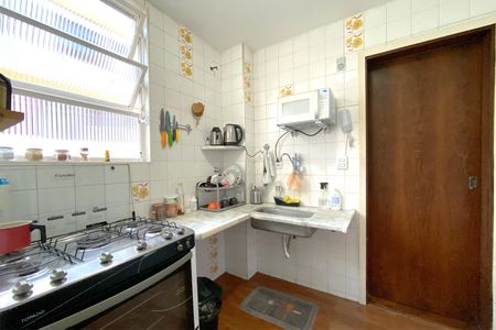 Apartamento à venda com 90m², 2 quartos e 1 vaga Apartamento à venda com 90m², 2 quartos e 1 vagaCozinha