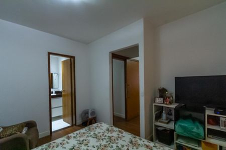 Apartamento à venda com 96m², 3 quartos e 2 vagas Apartamento à venda com 96m², 3 quartos e 2 vagasSuíte