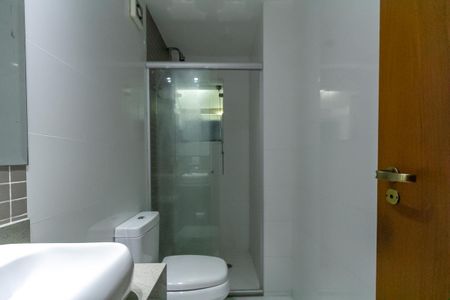 Apartamento à venda com 96m², 3 quartos e 2 vagas Apartamento à venda com 96m², 3 quartos e 2 vagasBanheiro Social