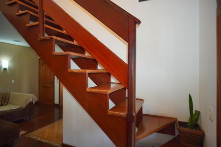 Apartamento à venda com 164m², 2 quartos e 2 vagasEscada - Acesso Cobertura