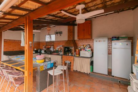 Apartamento à venda com 300m², 3 quartos e 2 vagasÁrea comum - Churrasqueira