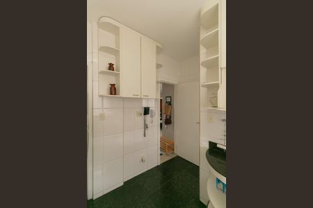 Apartamento à venda com 300m², 3 quartos e 2 vagasCozinha