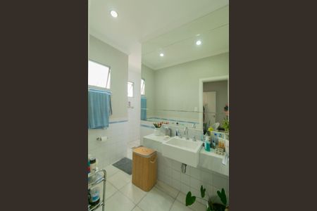 Apartamento à venda com 300m², 3 quartos e 2 vagasBanheiro da Suíte 3