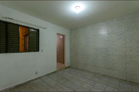 Sala/Quarto de casa para alugar com 1 quarto, 30m² em Jardim dos Francos, São Paulo