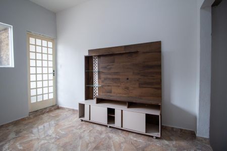 Sala de casa para alugar com 1 quarto, 50m² em Jardim Simus, Sorocaba